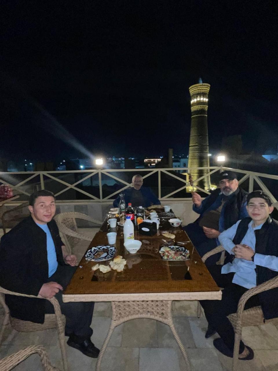 Poyi Kalon Teracce Hotel حلال Bukhara Exterior photo