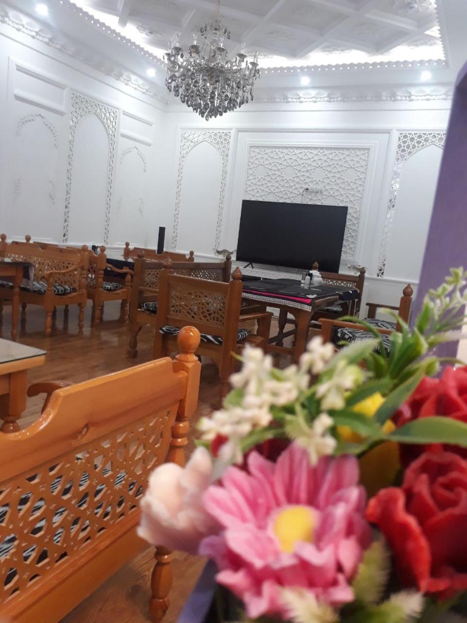 Poyi Kalon Teracce Hotel حلال Bukhara Exterior photo